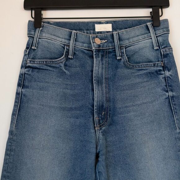 Mother Denim Hustler Ankle Fray Flare Jeans in Smoke Em' Size 26 - Picture 8 of 10